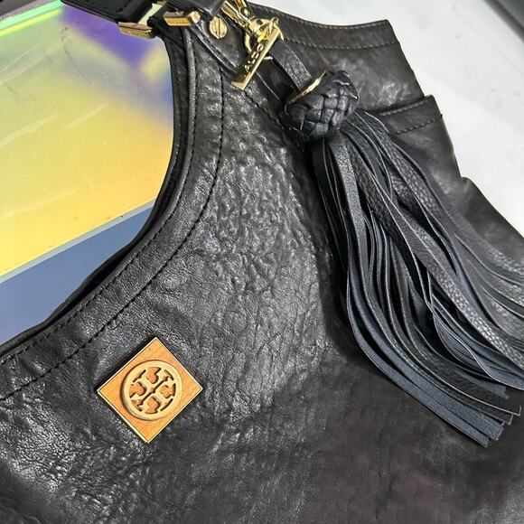 EUC Tory Burch Pyramid slouchy Large Black Leather Hobo Bag - Picture 12 of 15